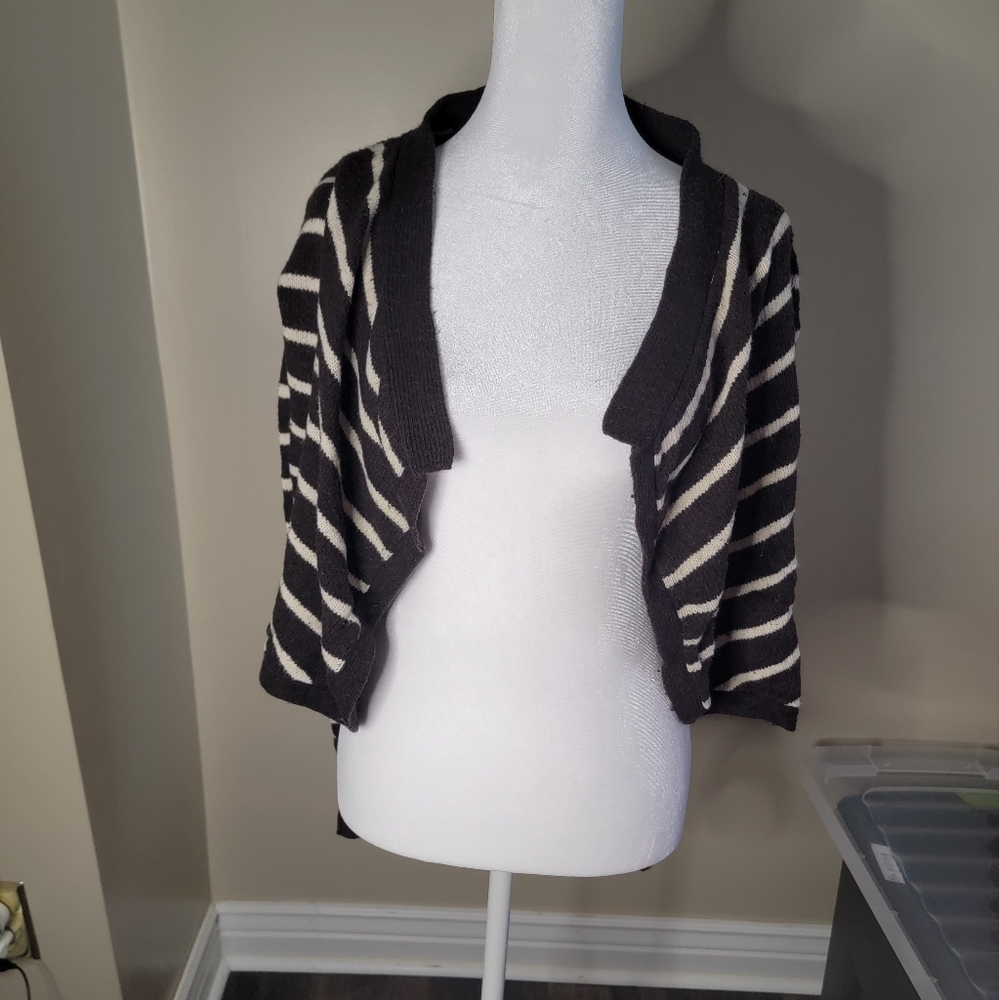 Hollister cardigan sweater